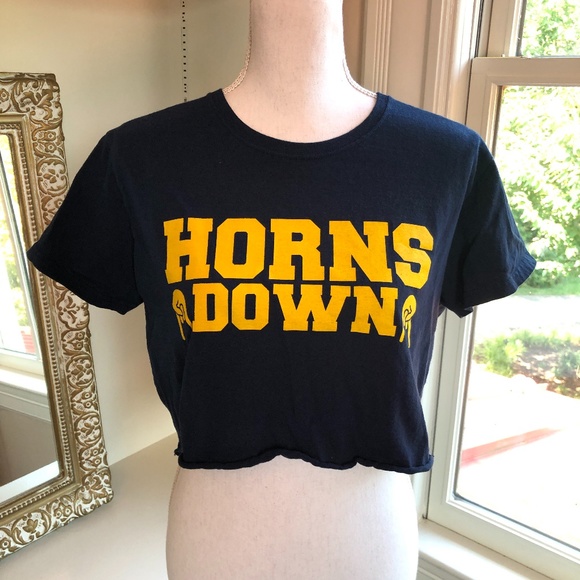 Gildan Tops - WVU Cropped top